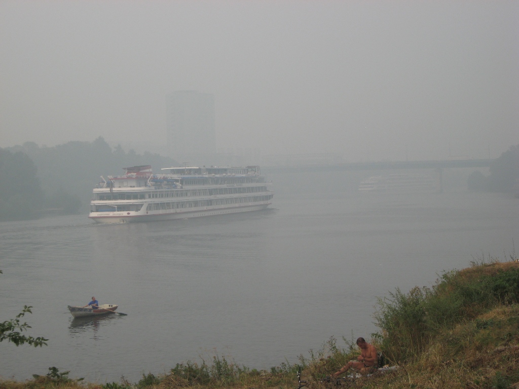 08.08.10 Третий день - дым рассеивается