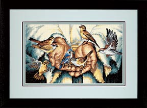 35102 In his hands. Dimensions 1