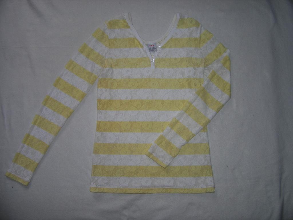 Бело-розовая кофта ажурная. Кофты