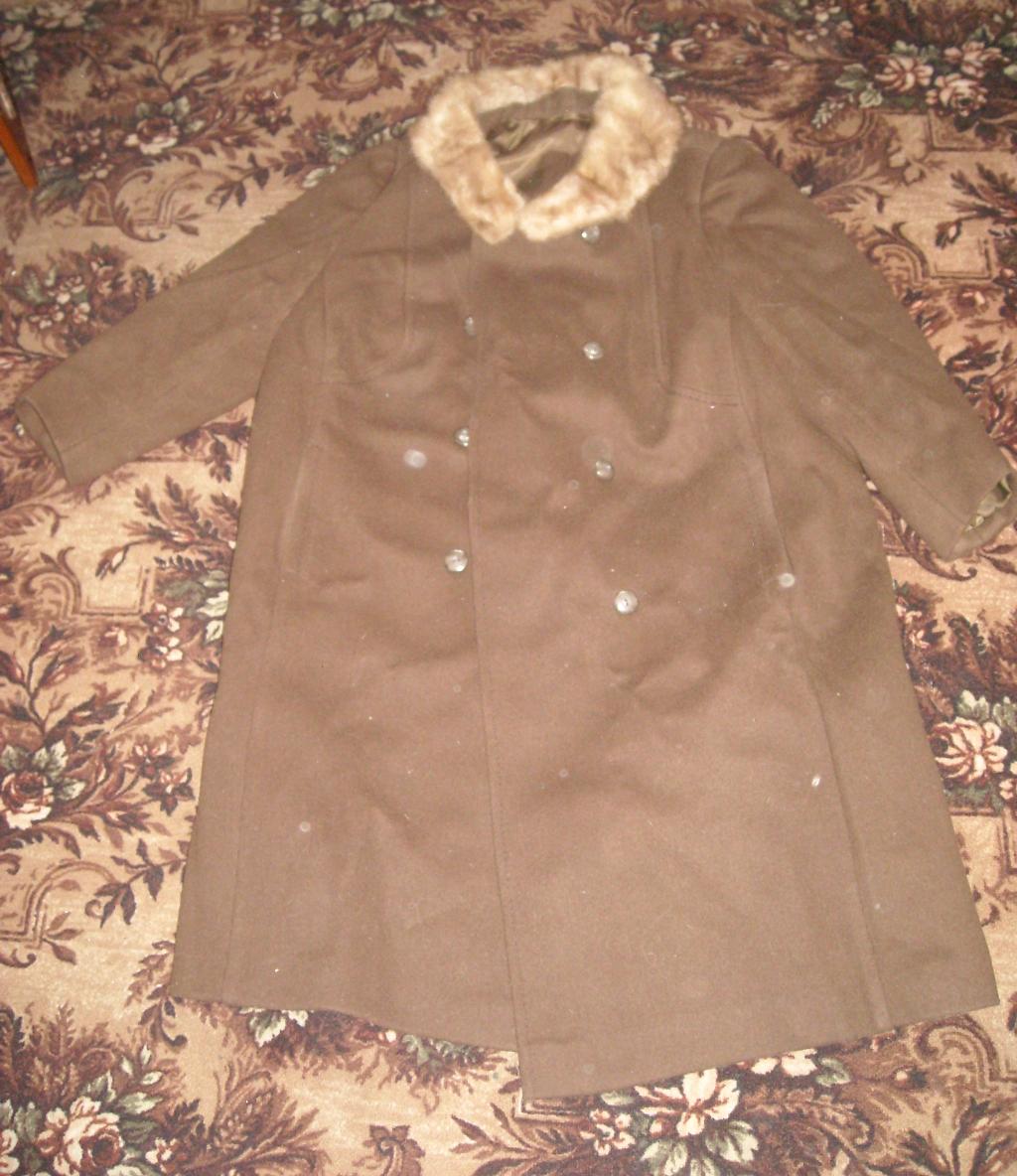 Пальто бабуле. Отдам