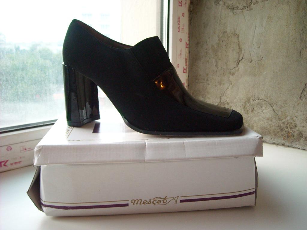 туфли 39-40 р-ра. Обувь разноразмерная