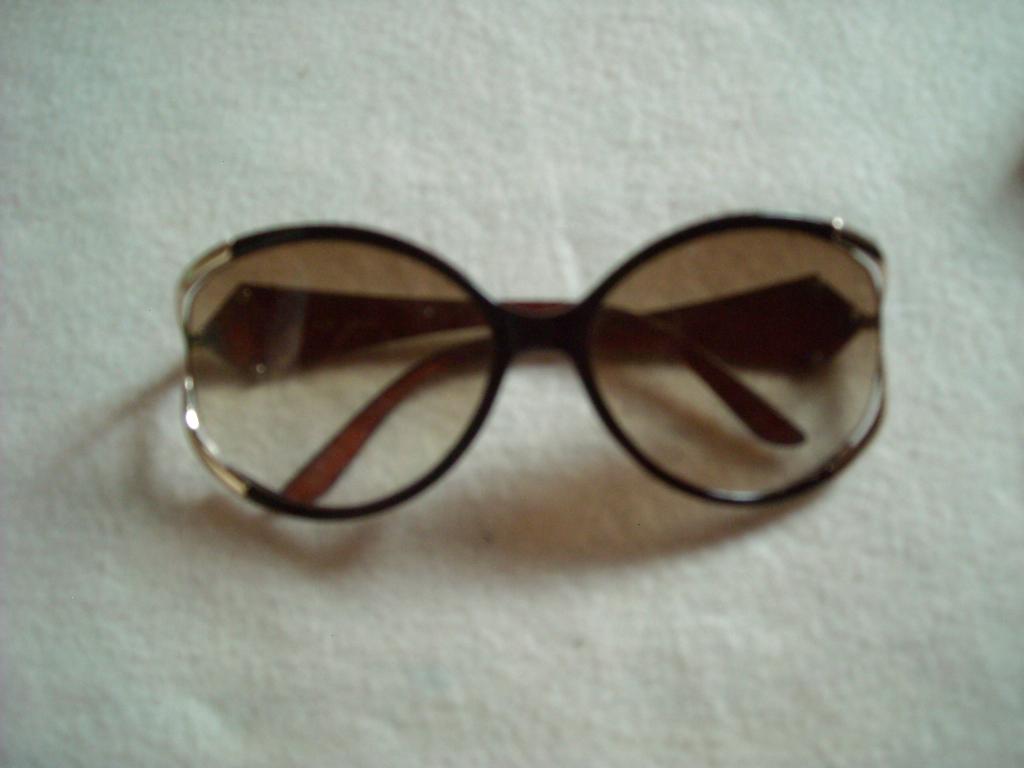 Очки солнечные. Мелочь, бижу, всяко-разно
