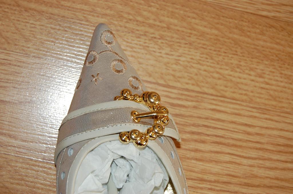 ЖЕНСКАЯ ОБУВЬ