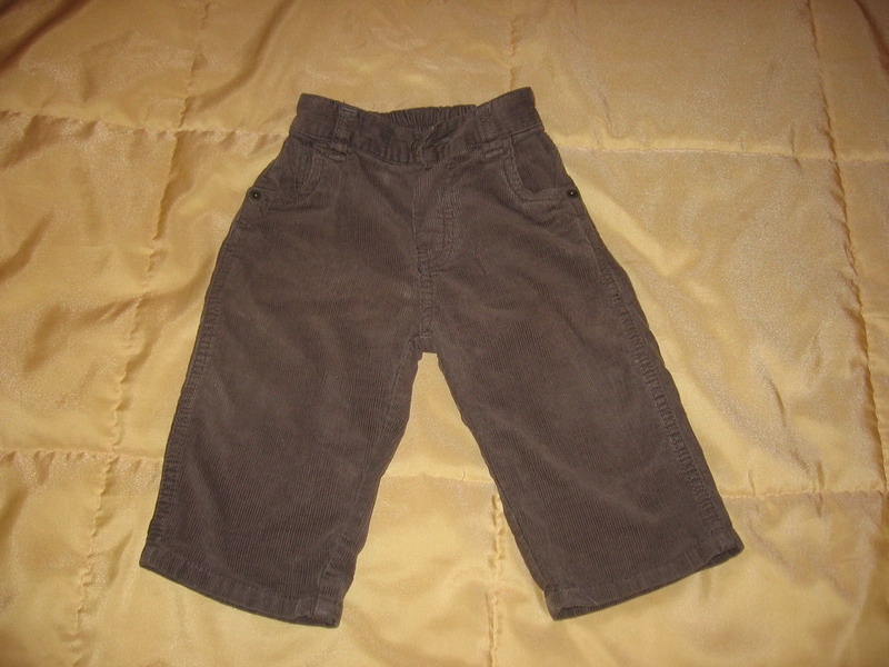 вельветовые штаны д/м 6-9мес. Маза 200р.. 