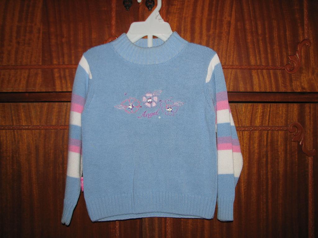 свитер 5оор.. детские вещи