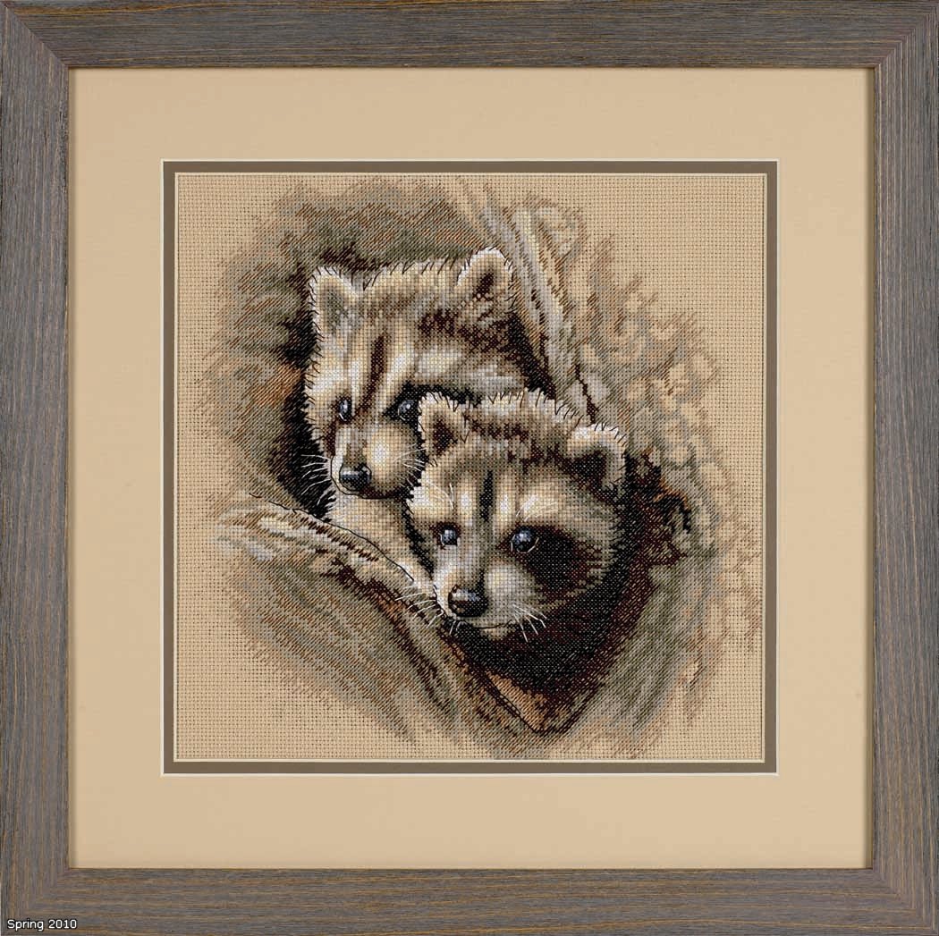35253 Two Raccoon Cubs. Dimensions