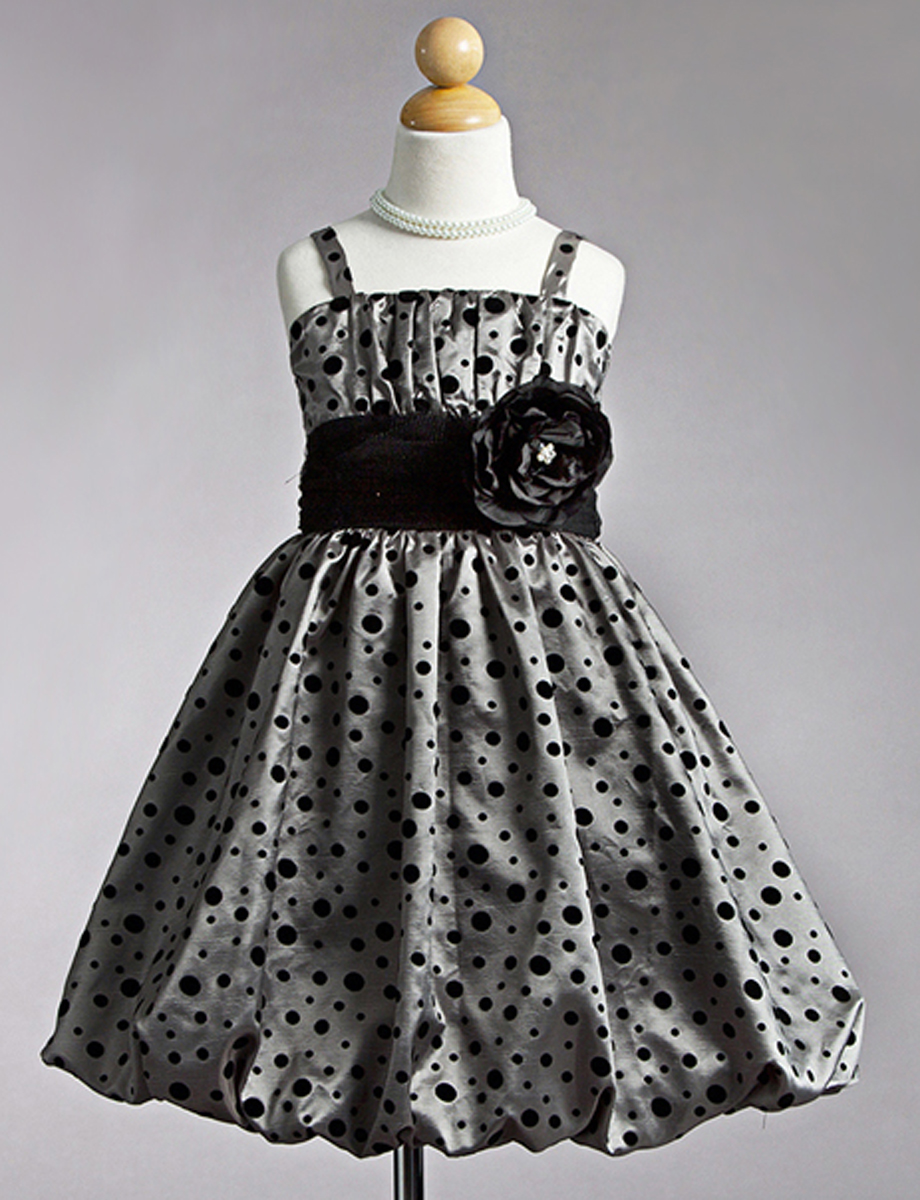 D908 размер:4г,5/6л Цена 2000 руб.. Платья из Америки в наличии-цена 1000 руб