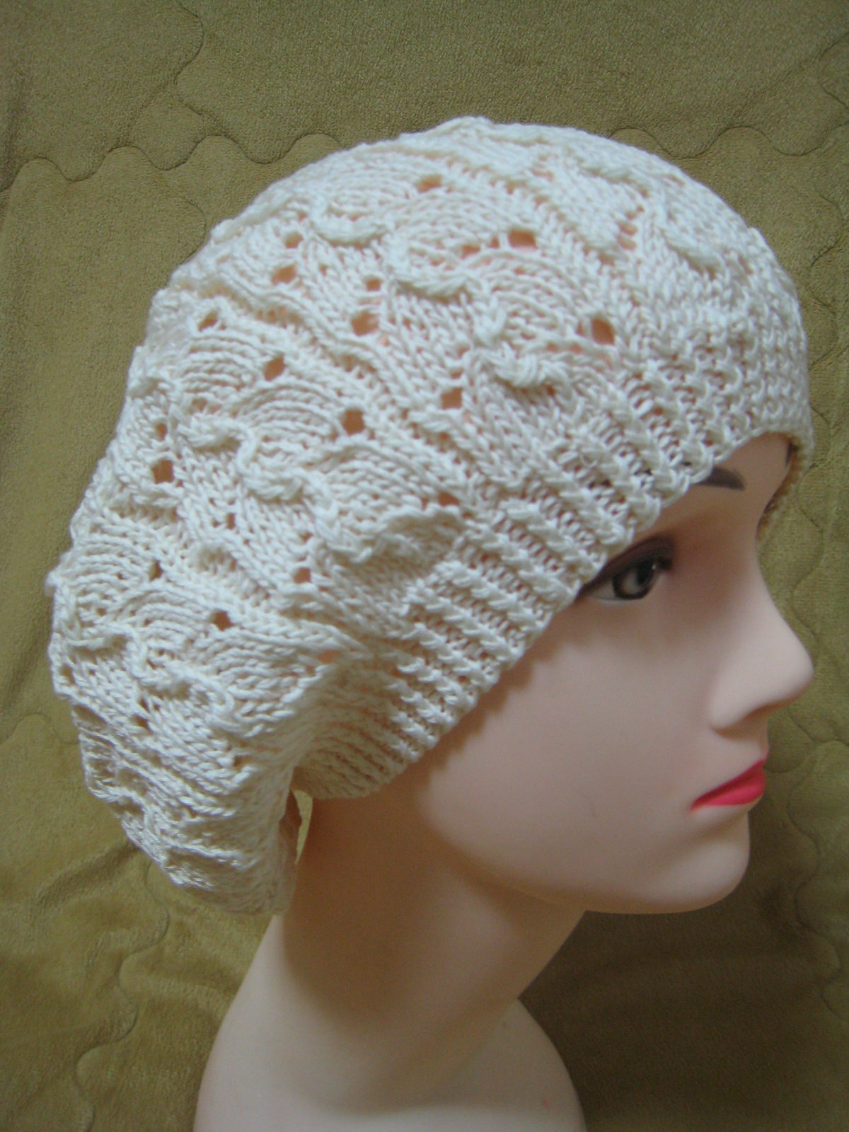 Vine and leaf beret. Головные уборы весна - лето