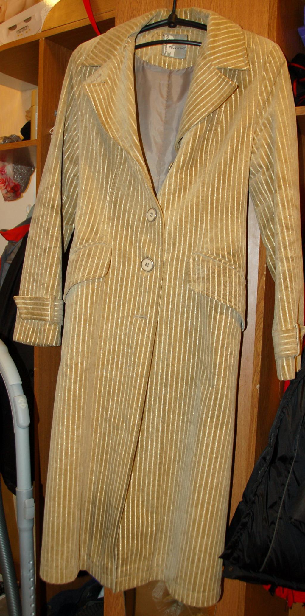 Демисезонное теплое пальто 44-46р!. Верхняя одежда