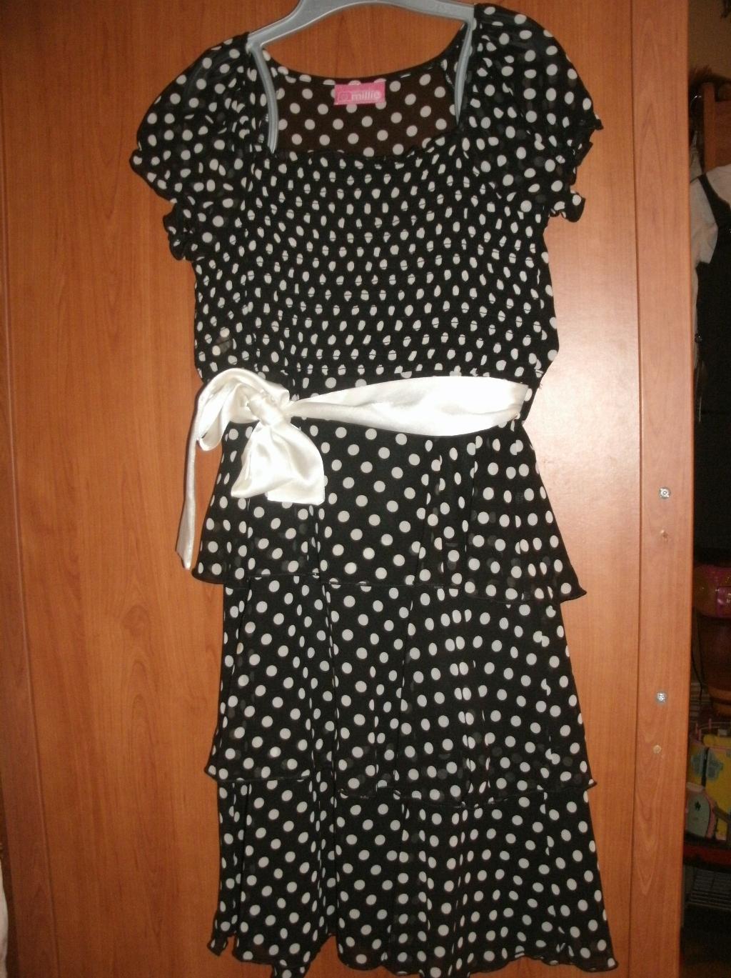 Горошковое платье Mielle р122\128 . 122-128