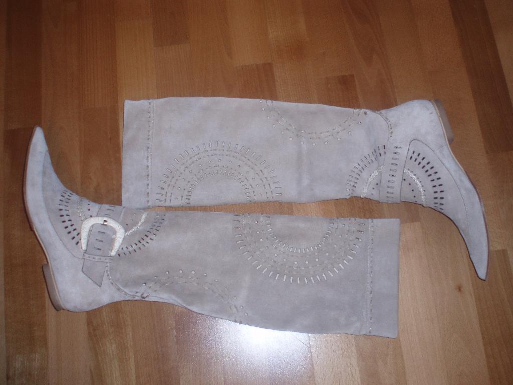 ботфорды италия р. 37. обувь Италии 37- 38