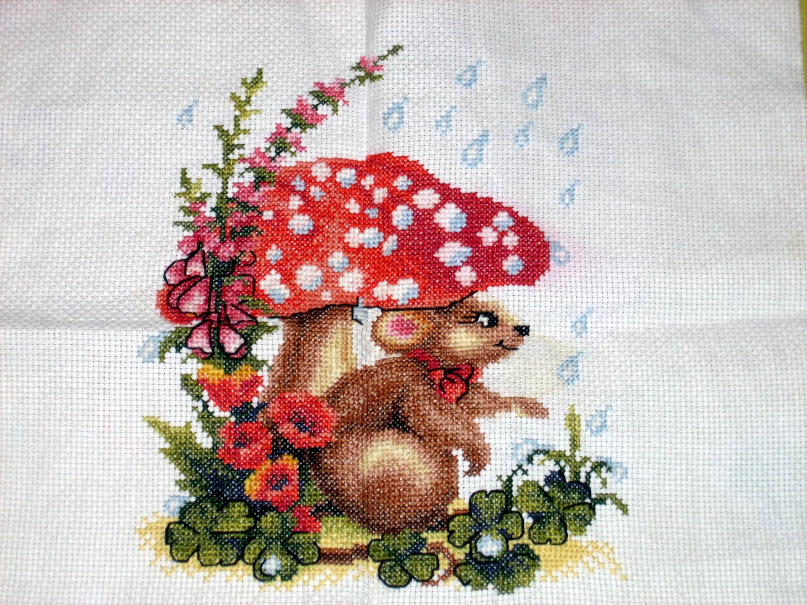  под грибком. моя вышивка