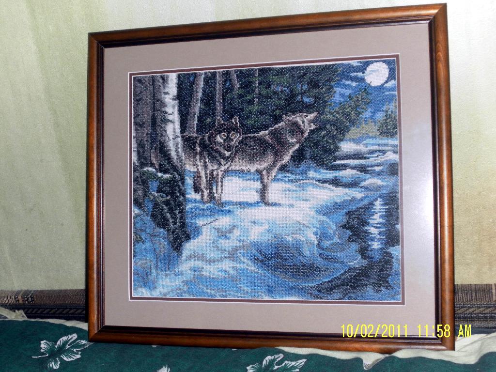 любимые волки. моя вышивка
