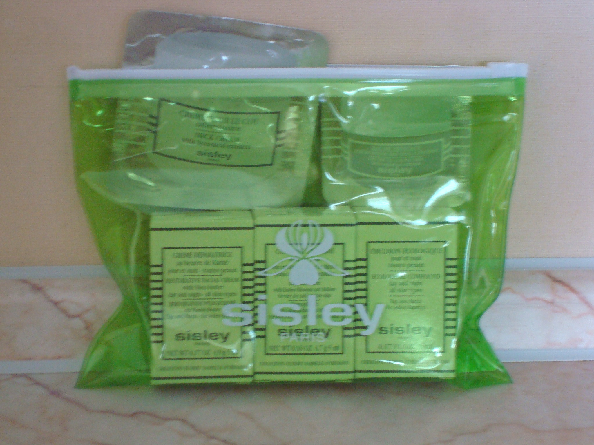 набор СИСЛЕЙ зелёный прозрачный. Наборы косметики... элитка