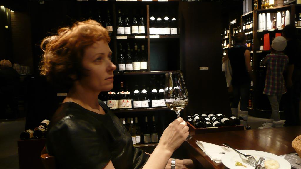 Винный бутик. Н.Г. 10/11