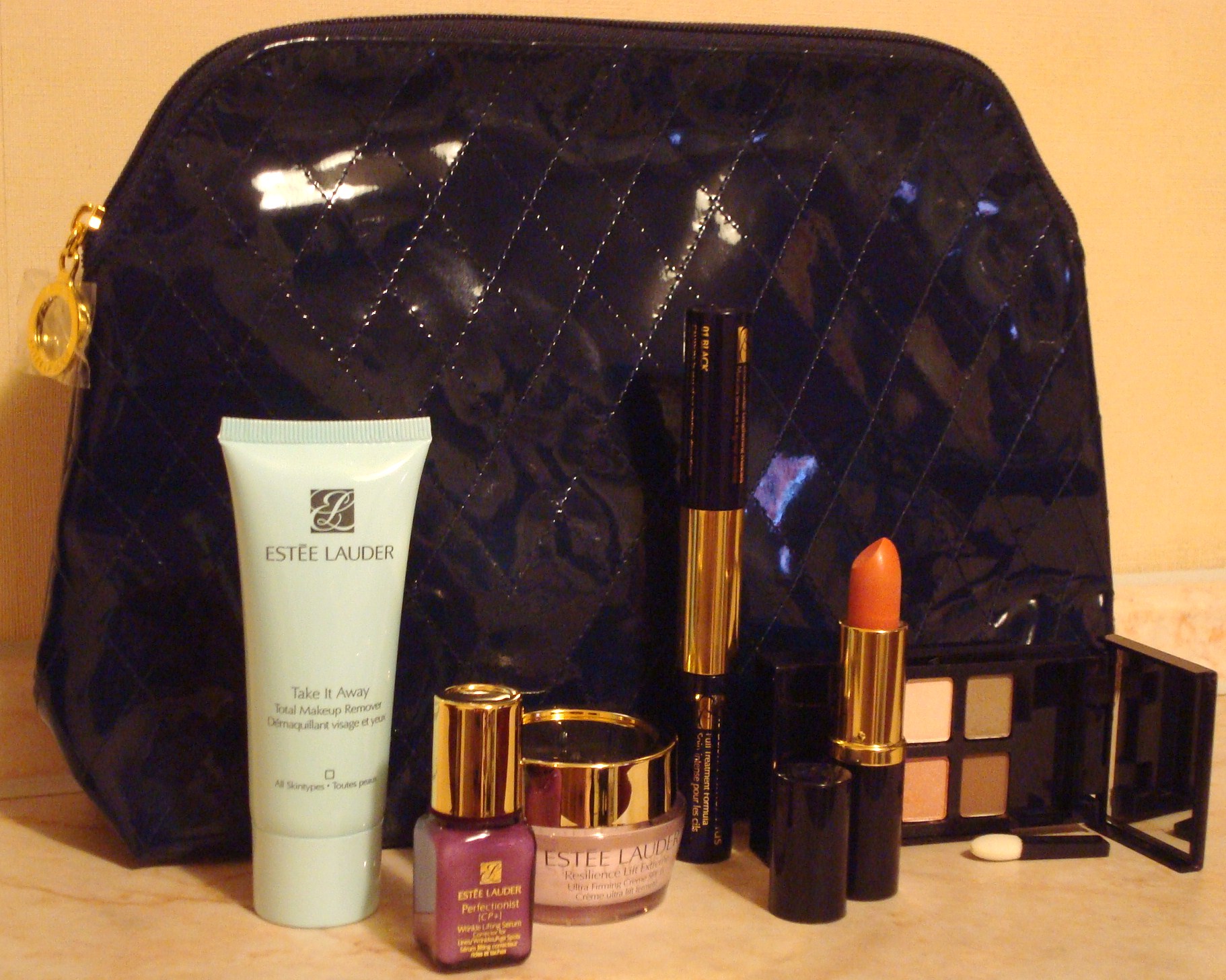 набор EL синяя косметичка (большая). Наборы косметики... элитка