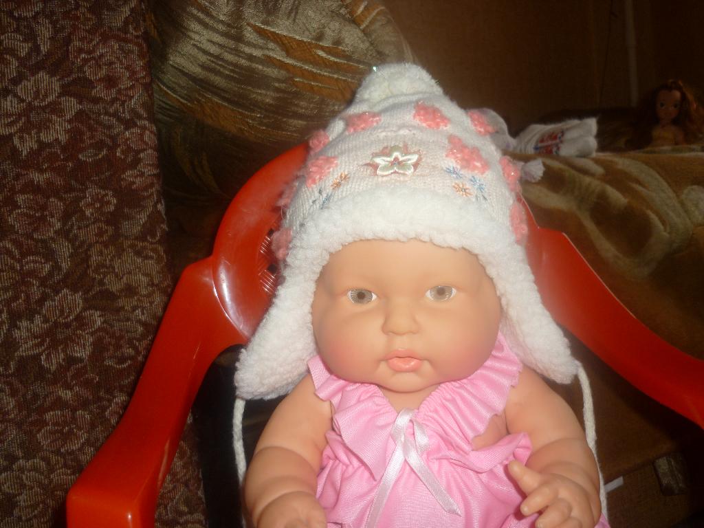 Шапки, варежки, пинетки.