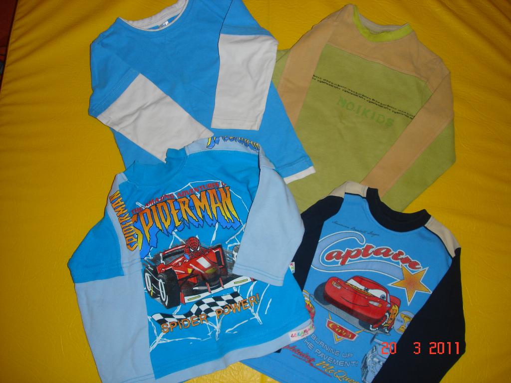 Толстовки б/у д/м 104-110. Пристроено