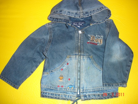 Джинсовая куртка р.98. Пристроено