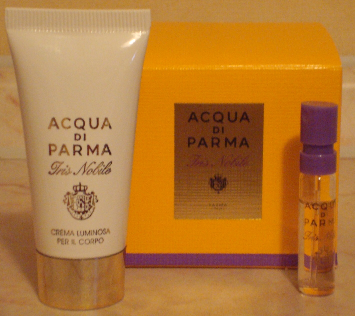 Acqua di Parma Iris Nobile . Наборы косметики... элитка