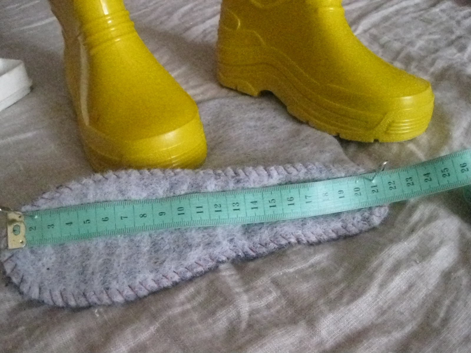 20см и чуть-чуть. Отдано