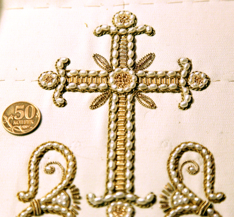 Золотное (церковное) шитье