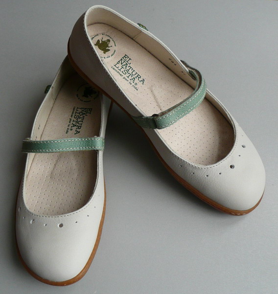 Эль*Натура*Листа 39 р. на 38-38,5 на широкую ногу. Архив