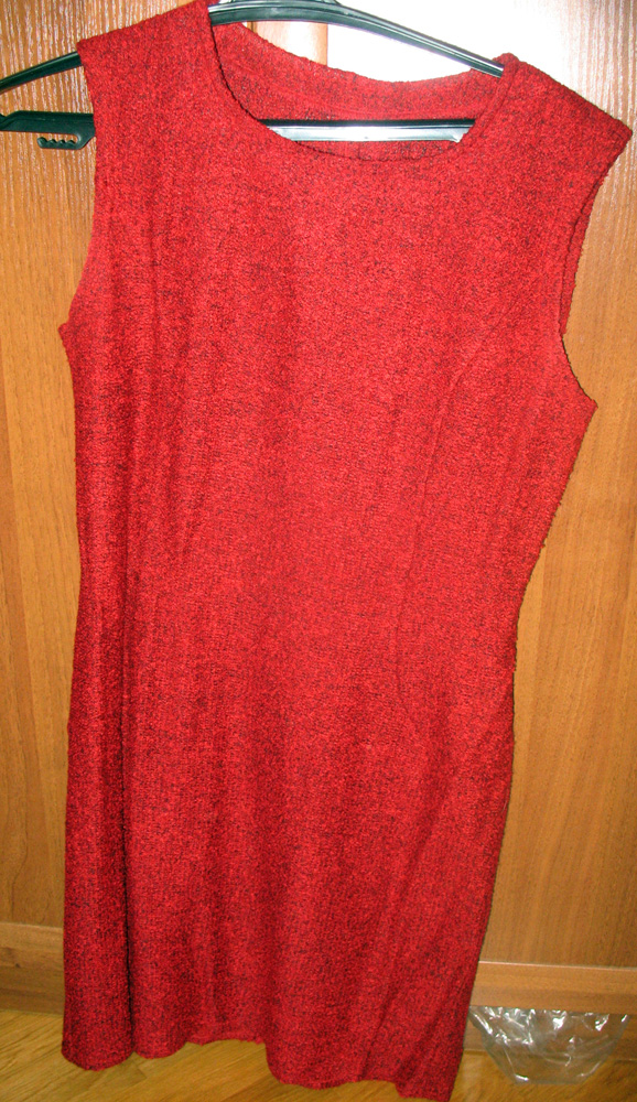 платье от костюма. Отдано