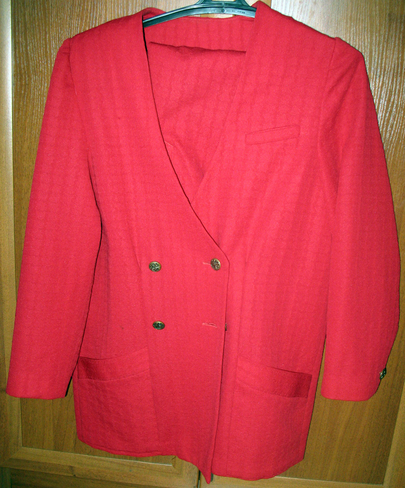 пиджак + шорты 48р. Отдано