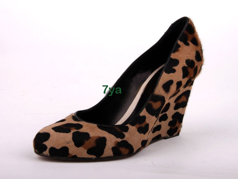 Собираю...Mariella 