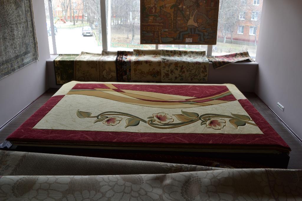 Ковер жаккард. 300х400 11000 руб. п/п. Распродажа