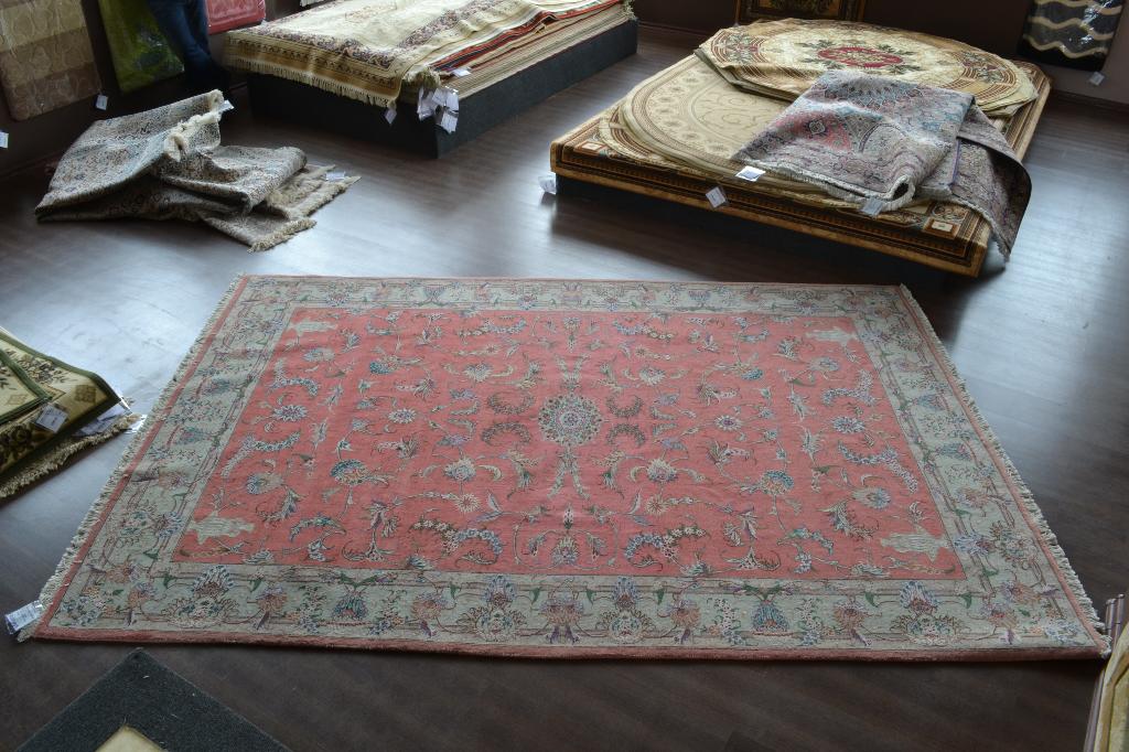  Табриз медальон 205х297 шерсть/шелк. Ковры руч.работы Иран