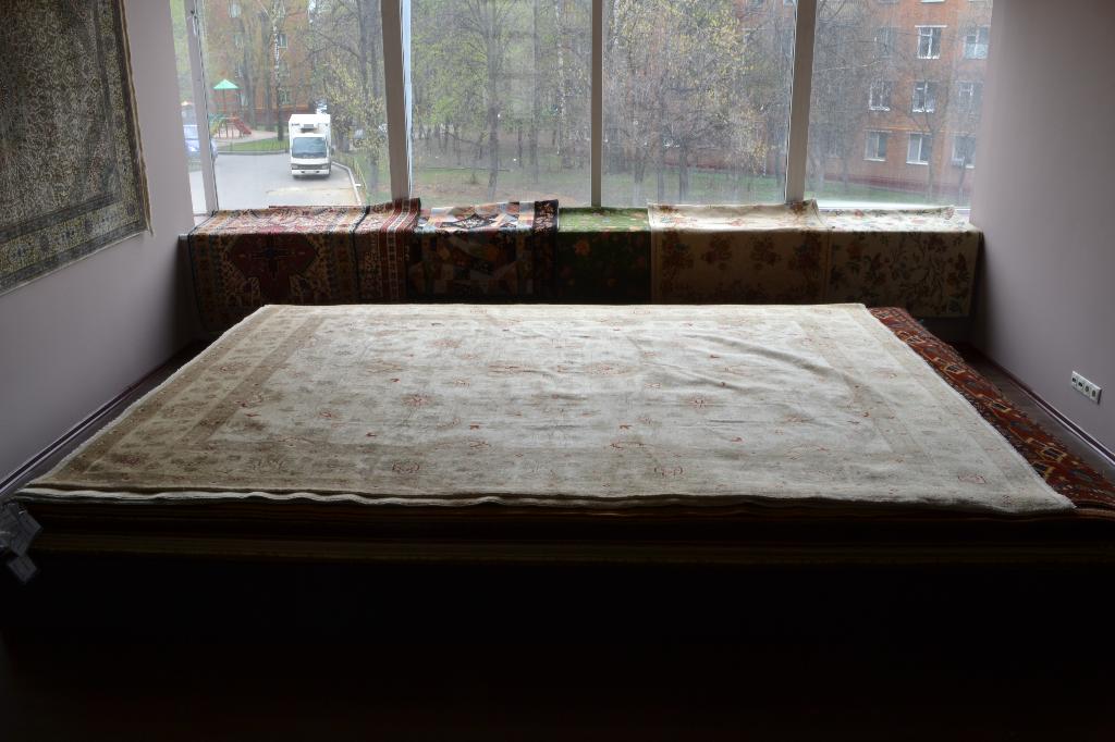 Чуби   266х366 цена 151.500 руб. шерсть. Ковры руч.работы Афганистан