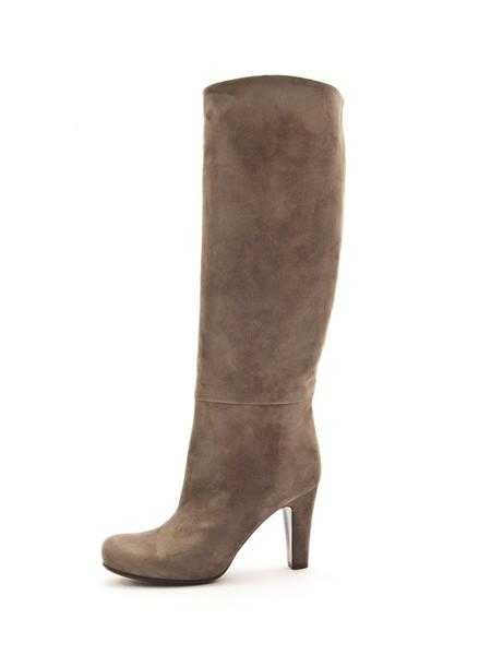 Собираю...Mariella 