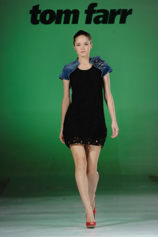 Платье ТФ в дырочку) р.S (44). Пристрой НОВОЕ взрослое