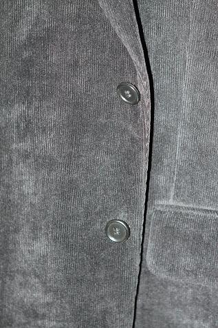 Пиджик ЧЁРНЫЙ вельвет. В офис и не только