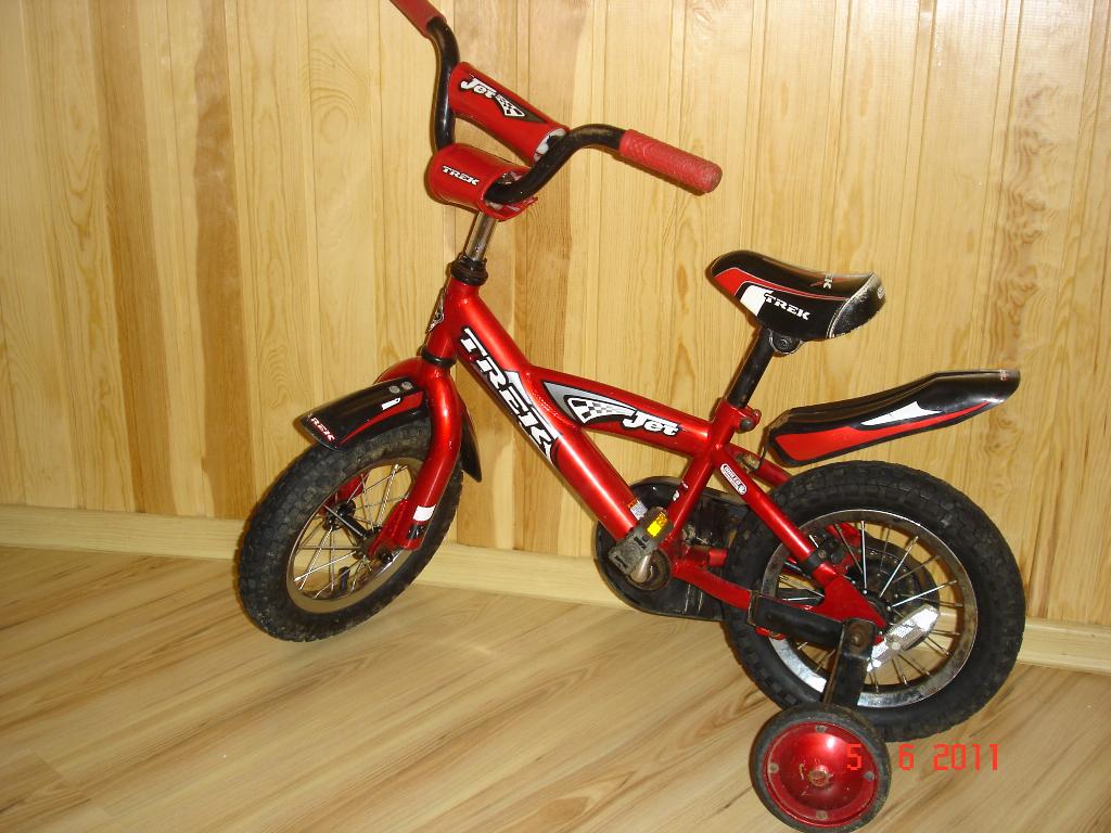 Пристроено