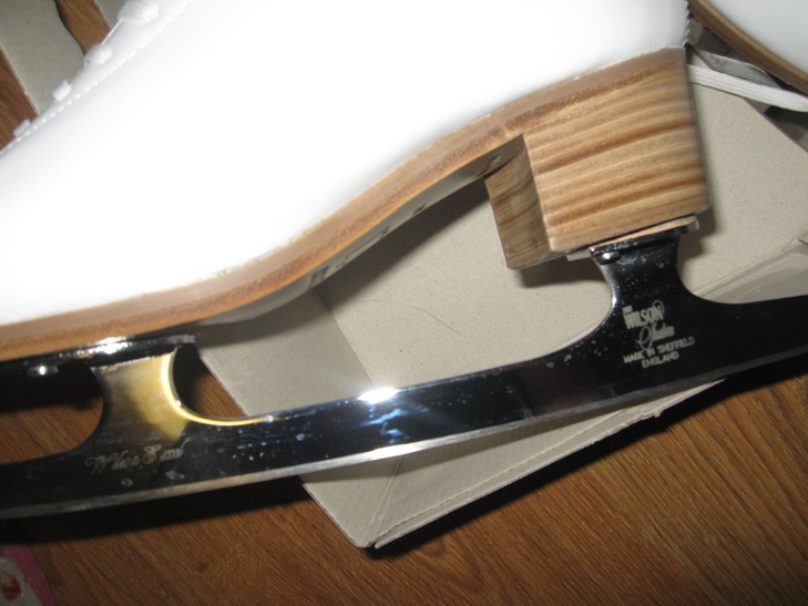 ДЕВИЧЬЕ-ДЛЯ ХУДОЖЕСТВЕННОЙ ГИМНАСТИКИ И ФИГУРНОГО КАТАНИЯ