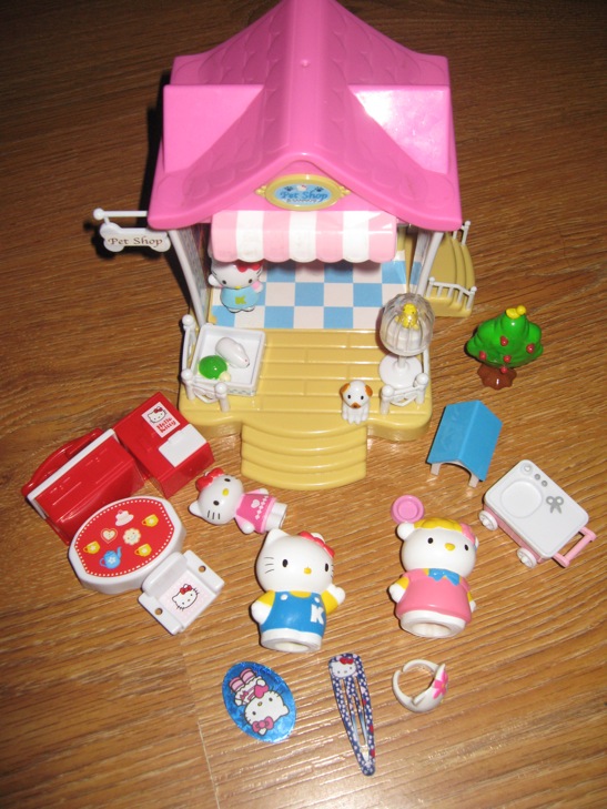 ДЕТЯМ-ИГРУШКИ,КНИГИ