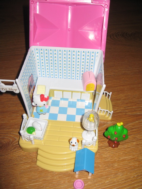 ДЕТЯМ-ИГРУШКИ,КНИГИ