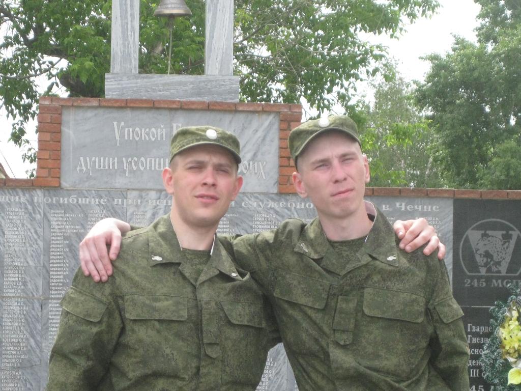 после присяги. В гостях у сыночка