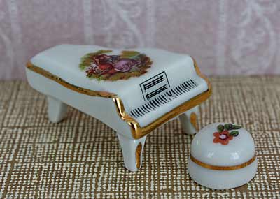 Кукольный фарфор