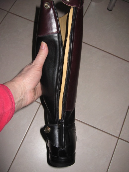 ДЕВИЧЬЕ НОВОЕ-ОДЕЖДА,ОБУВЬ 