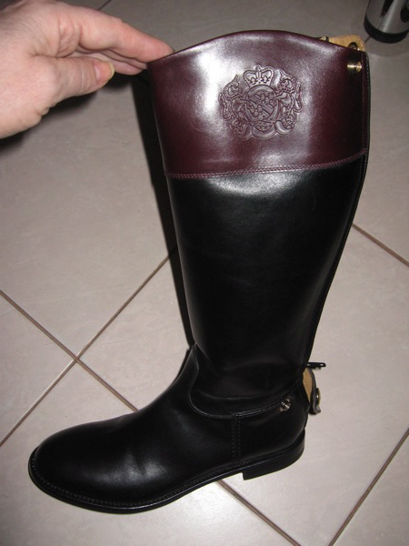 ДЕВИЧЬЕ НОВОЕ-ОДЕЖДА,ОБУВЬ 