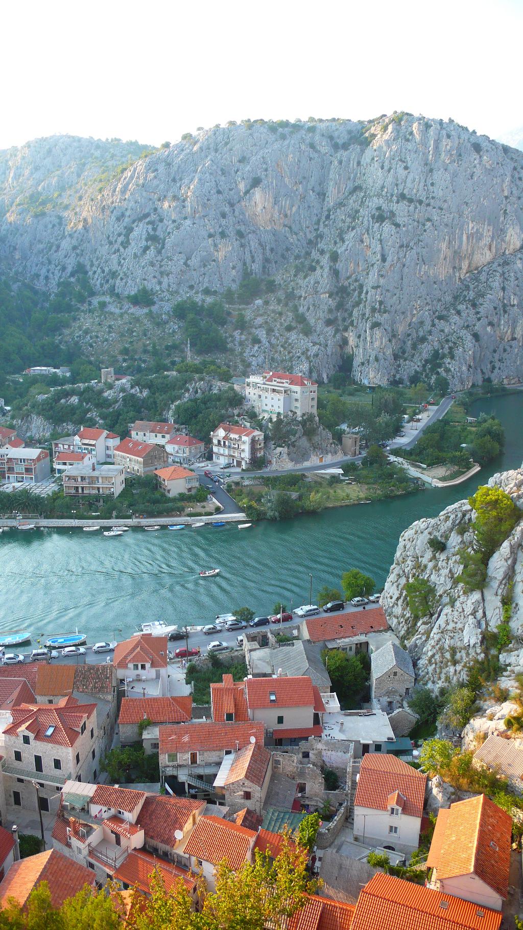 Берега  р Цетины. Хорватия 2011.путешествие в Омиш