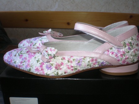 Новые туфли Италия ф. 4STAR  р.34 и 36  по 890=. обувь детская