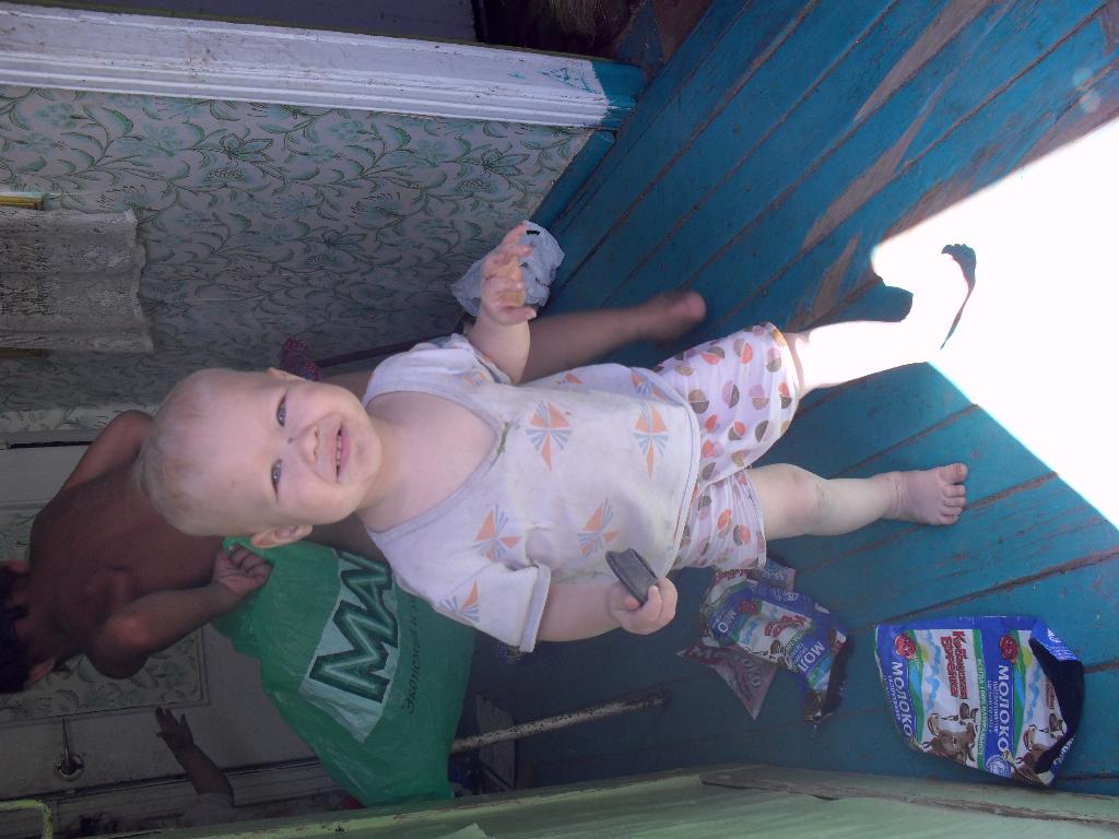 Маленький дачник. лето 2011