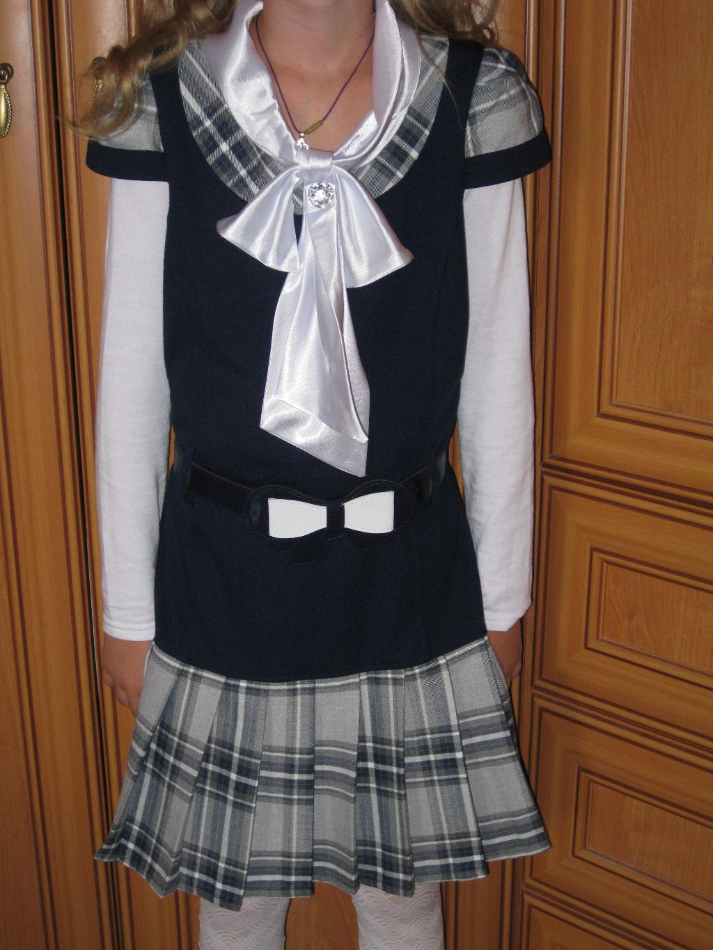 Хваст школьного платья.. Хваст