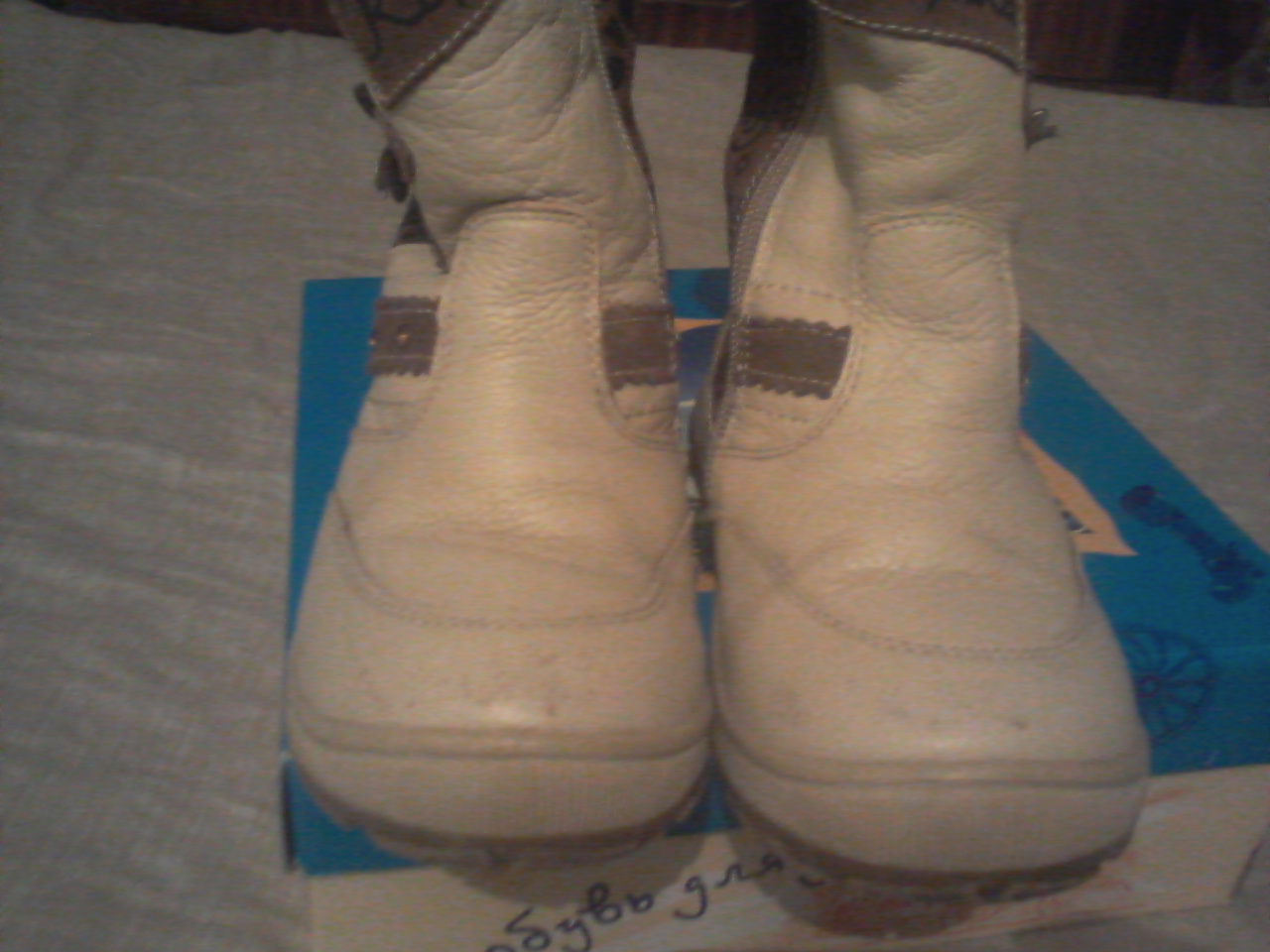 28 р-р,стелька 18см.. Обувь Б/У на продажу детская(ЗИМА,ЛЕТО,сноубутсы)