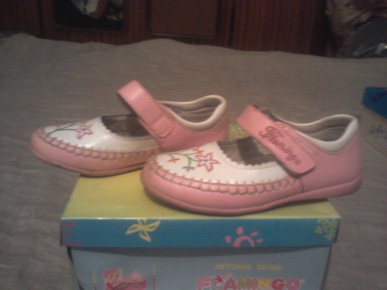 Обувь Б/У на продажу детская(ЗИМА,ЛЕТО,сноубутсы)